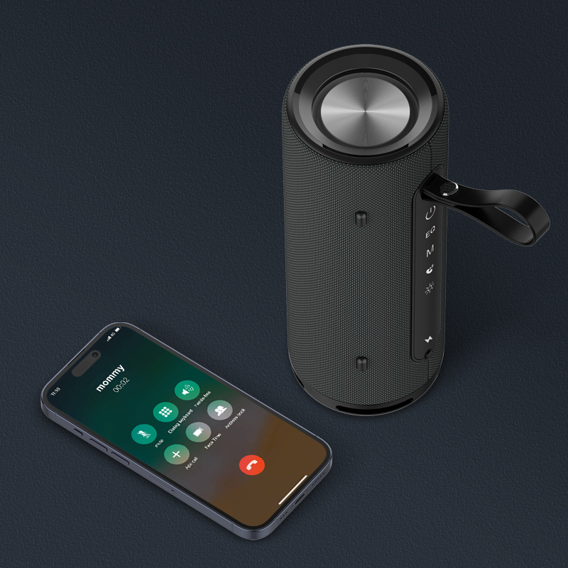 NOVAK Trasmettitore Bluetooth V5.3 Per Auto Con Ricarica Wireless E Doppia USB 3.1A+1A